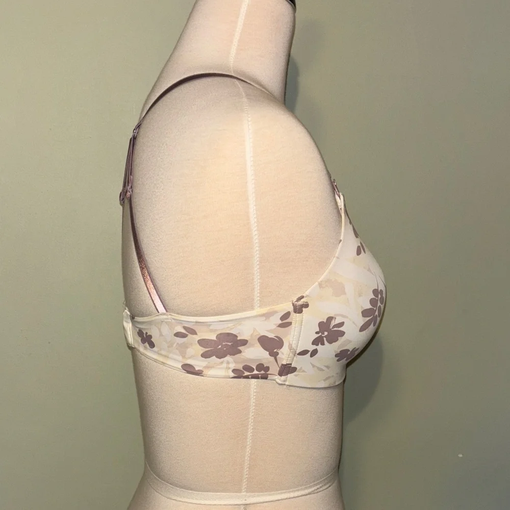 AUDEN Elegant Floral Women's nursing wireless Bra in Cream and Purple size 32D